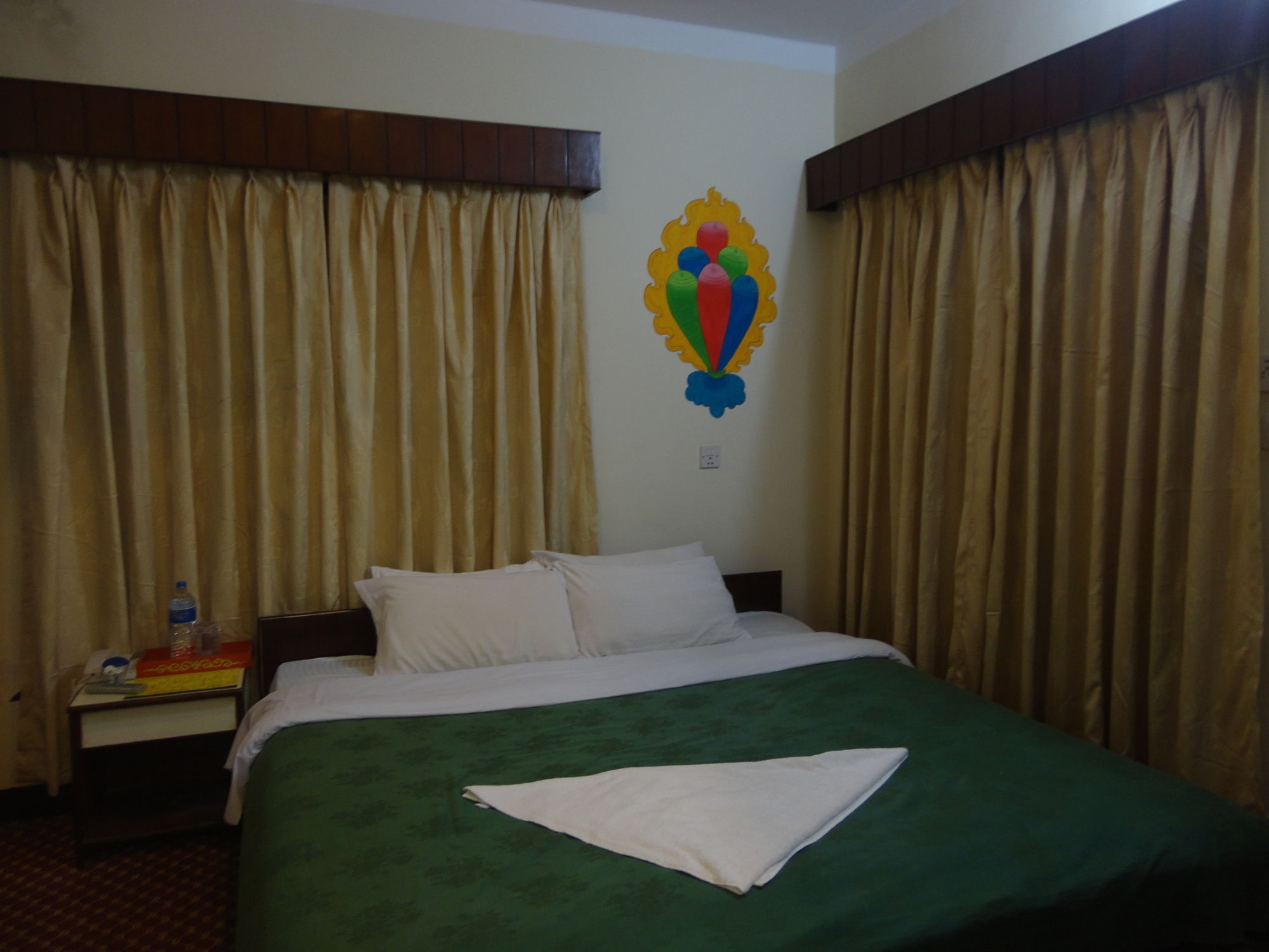 Green Hotel Katmandou Extérieur photo